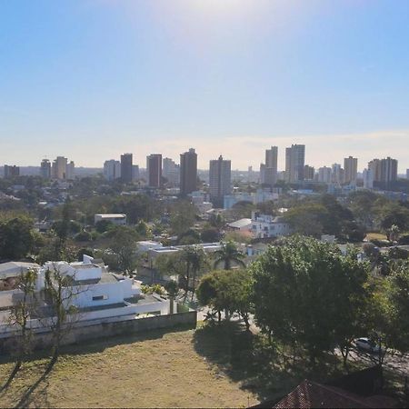 포스두이구아수 Unidade Independente E Confortavel, Em Sobrado Residencial No Coracao De Foz! Terreo 아파트 외부 사진